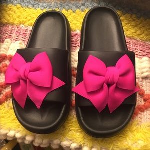 Womens Slides